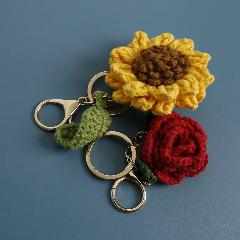 Exquisite Hand-woven Rose Pendant Woven Creative Wool Crochet Sunflower Keychain Bag Charm Gift