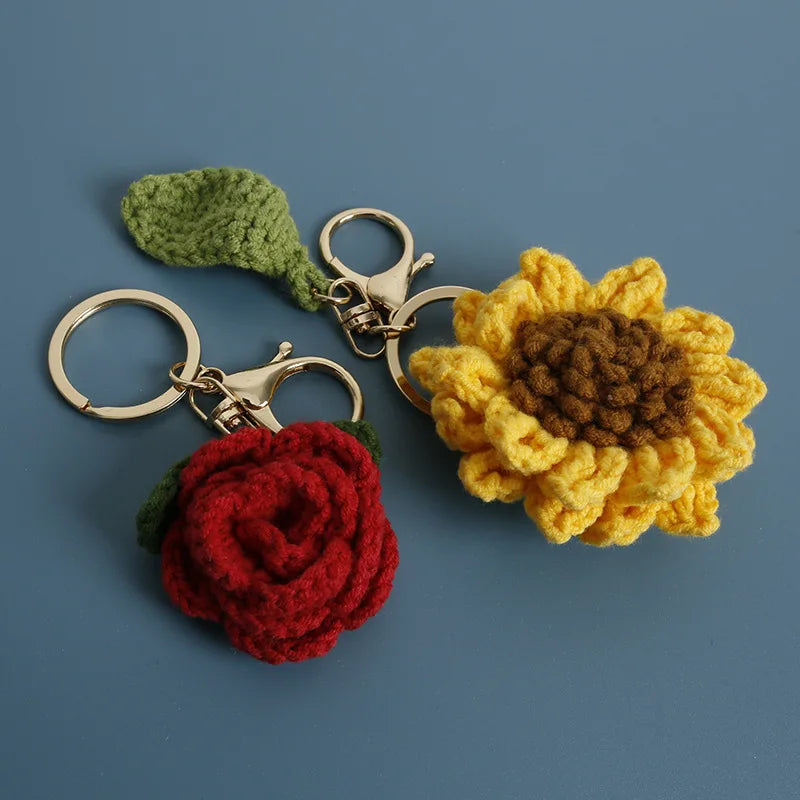 Exquisite Hand-woven Rose Pendant Woven Creative Wool Crochet Sunflower Keychain Bag Charm Gift